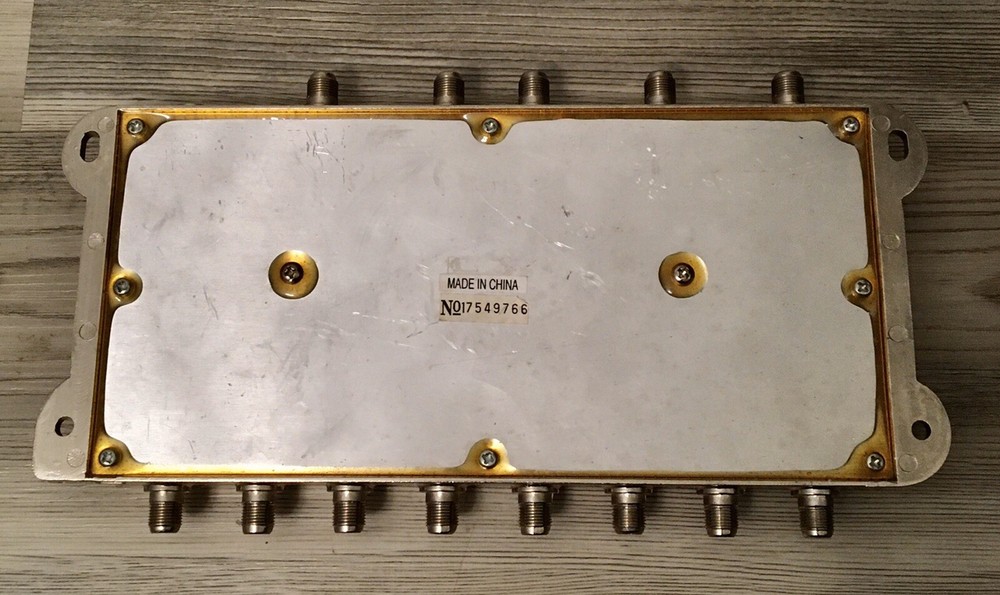 ASKA AMS-4822 4x8 Multiswitch