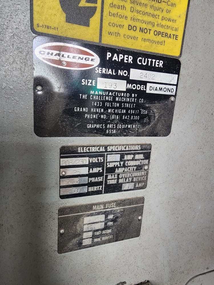 Challenge Diamond Model 193 Hydraulic Paper Cutter - 3 Phase 208 Volt