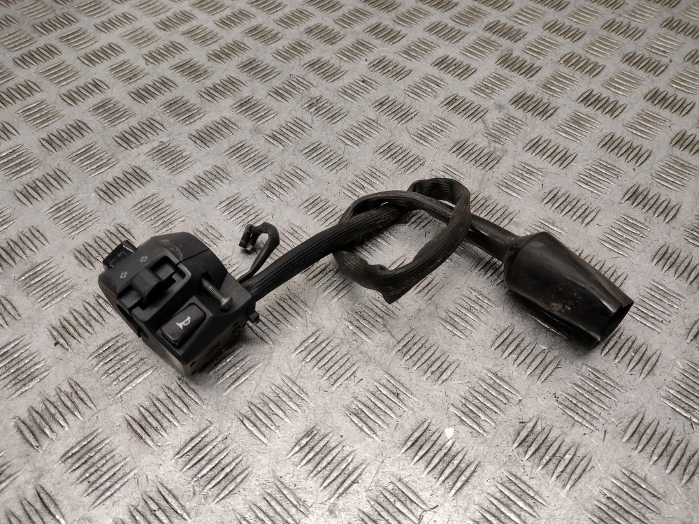 2019 BENELLI BN 125 Left Hand Switch Gear