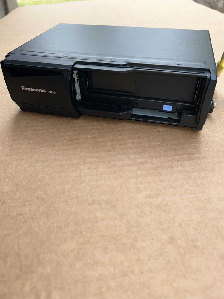 Panasonic 8 CD Changer Model cx-DP801EUC LOOK