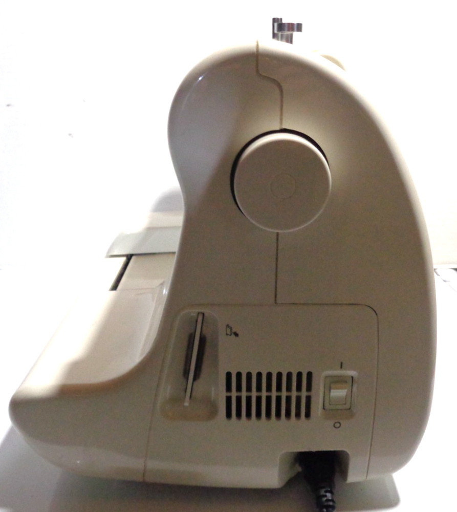 Simplicity Embroidery Only Machine Model SE2 Touch Screen White Works