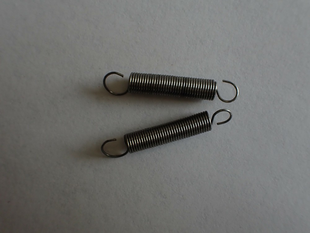 VICTOR VICTROLA SPRING FOR TURNTABLE STOP WORK MECHANISM