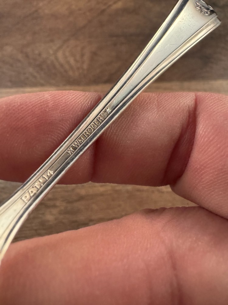 Wm Rogers Ashland Pattern Silverplated Soup Spoon Monogrammed