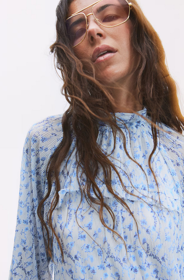 H&M Plissé Jersey Dress (White/Blue floral)