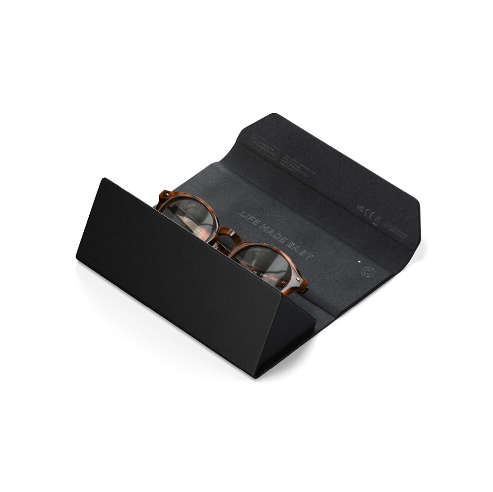 Satechi Smart Glasses Case with Find My, Foldable, Wireless Rechargeable, Alerts