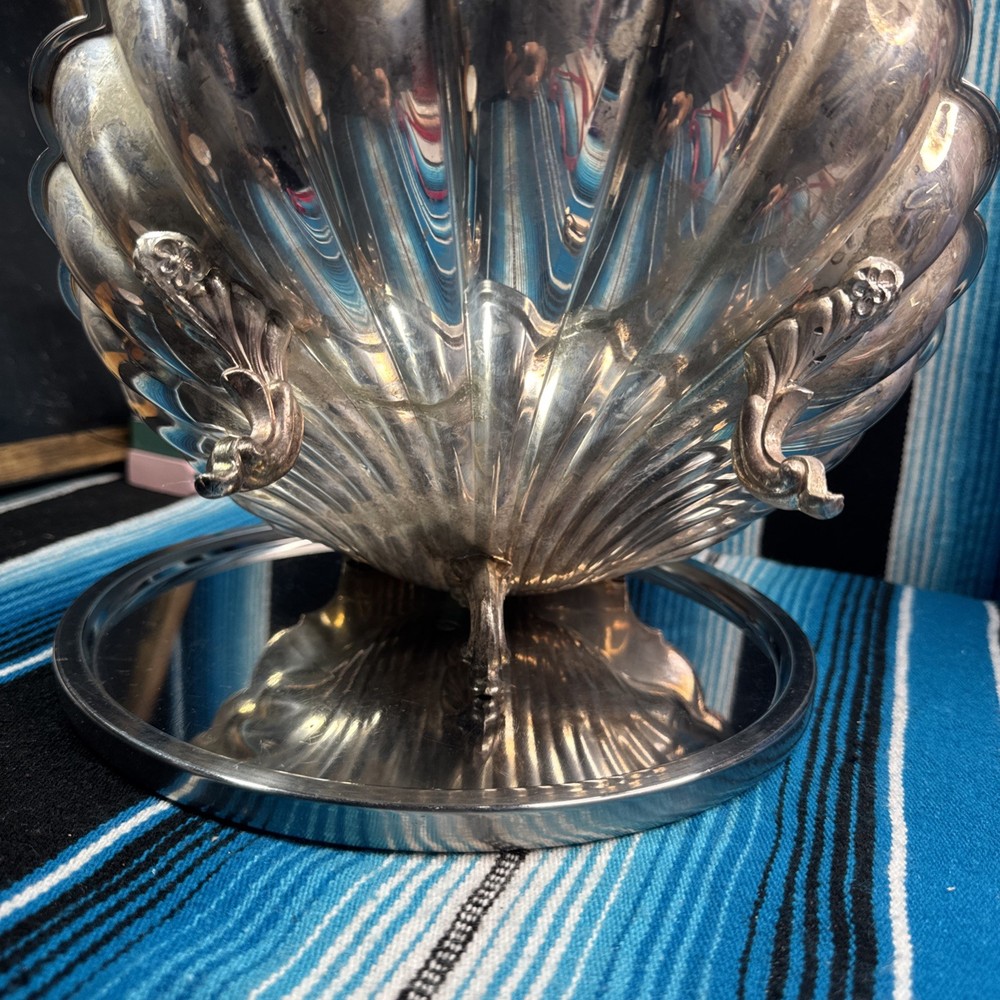 Leonard Silverplate Swan Clam Shell Hinged Server Figural Handle VTG