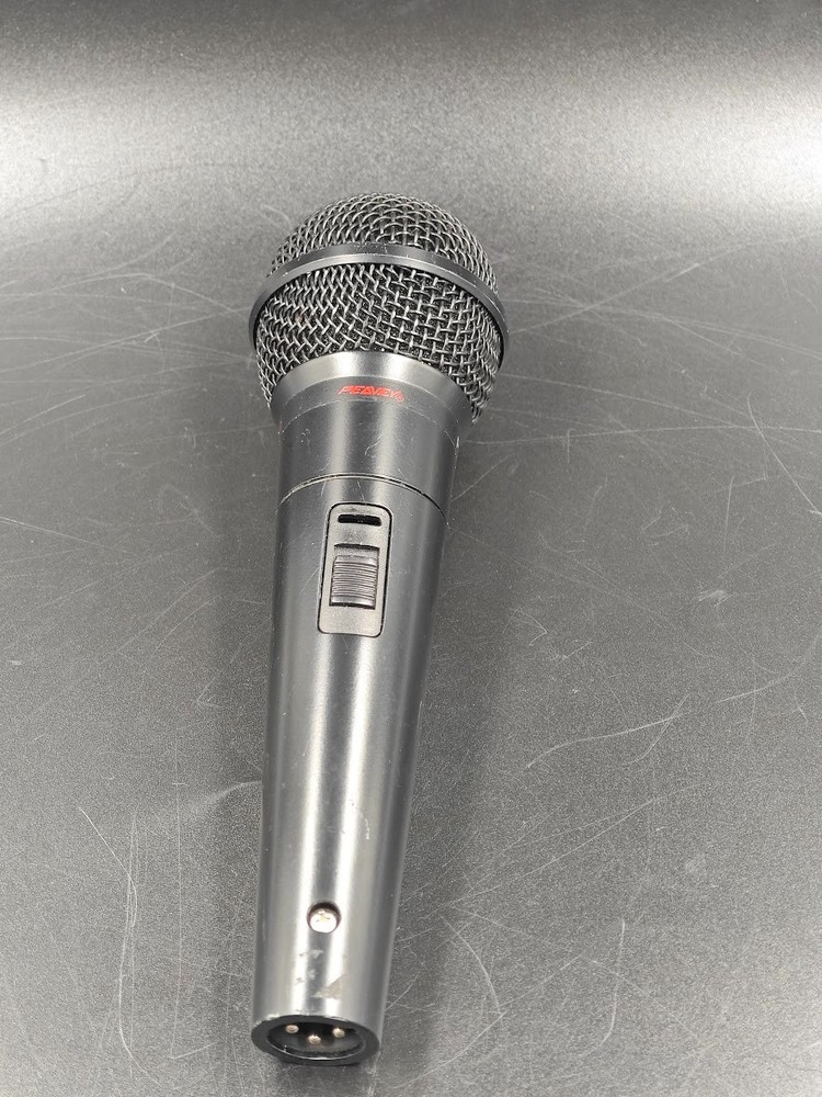 Uni-Directional Dynamic Microphone Black Used Working