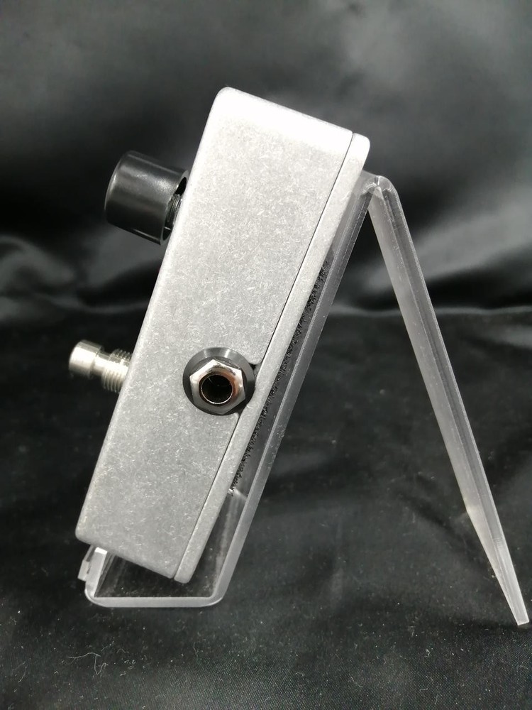 ELECTRO-HARMONIX FREEZE Effect Pedal