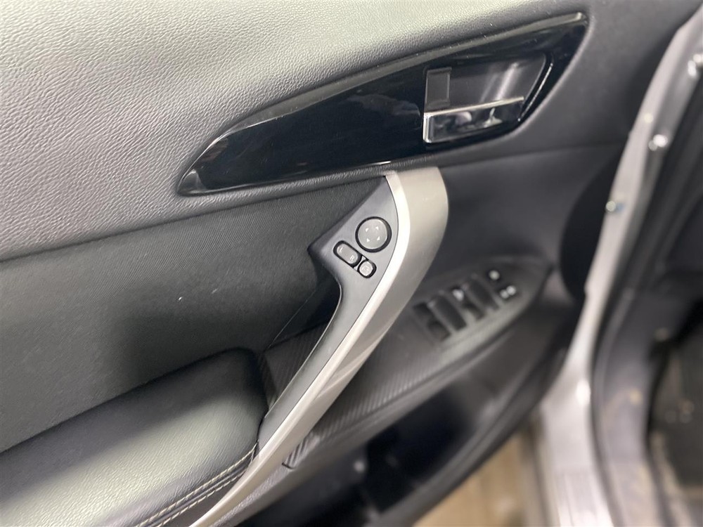 Used A/C Selector Switch fits: 2018 Mitsubishi Eclipse cross mounted below displ