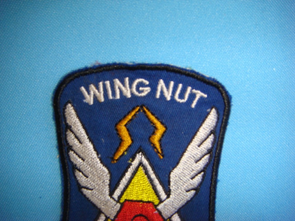 VIETNAM WAR PATCH, US 191st ASSAULT HELICOPTER Co. MAINTENANCE unit WING NUT