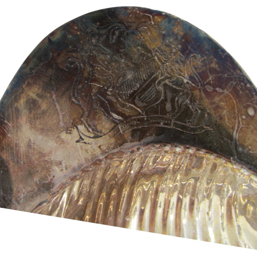 Vintage Oneida Silver Plated Shell Candy Dish 7" x 9"