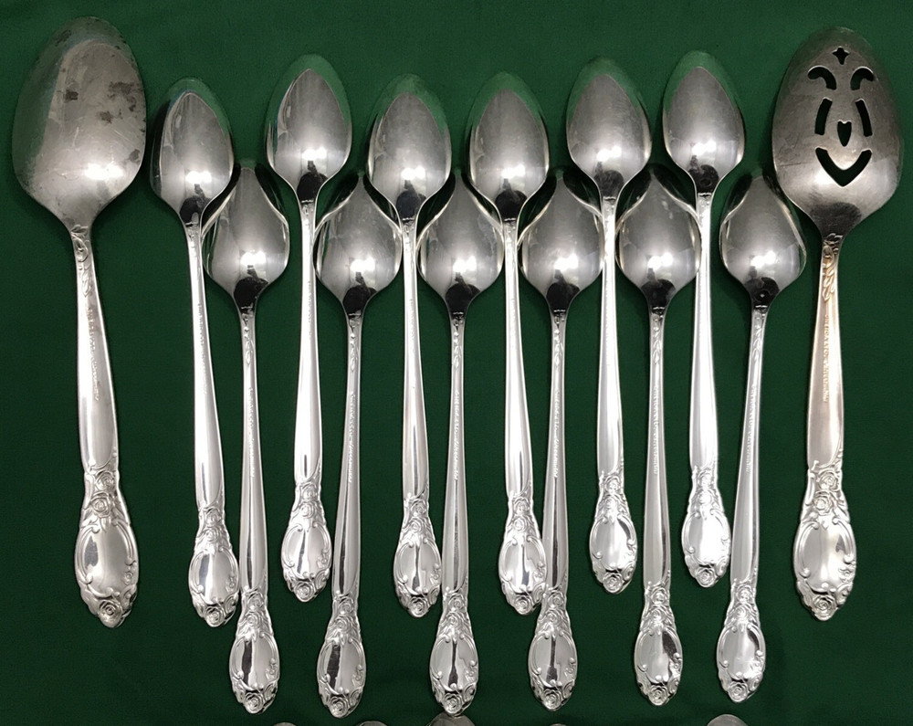 26 Pc BALLAD Silverplated ICED TEA, SERVING & TEASPOONS Oneida Very Nice!