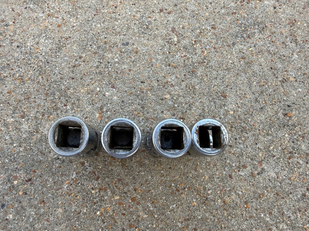 Snap-on swivel sockets 4 total
