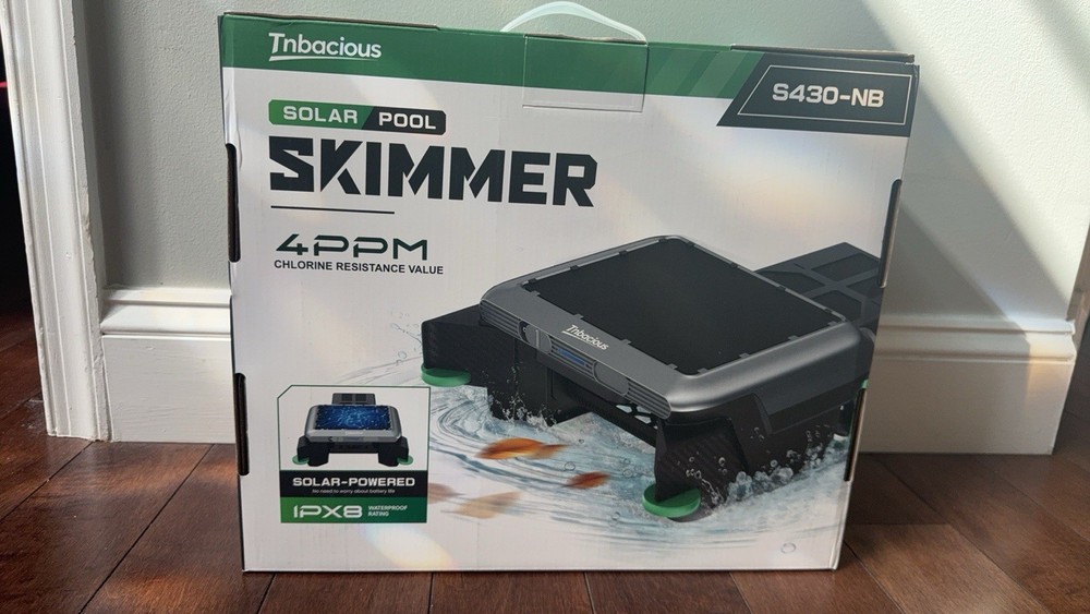 Solar Robotic Pool Surface Skimmer Cleaner
