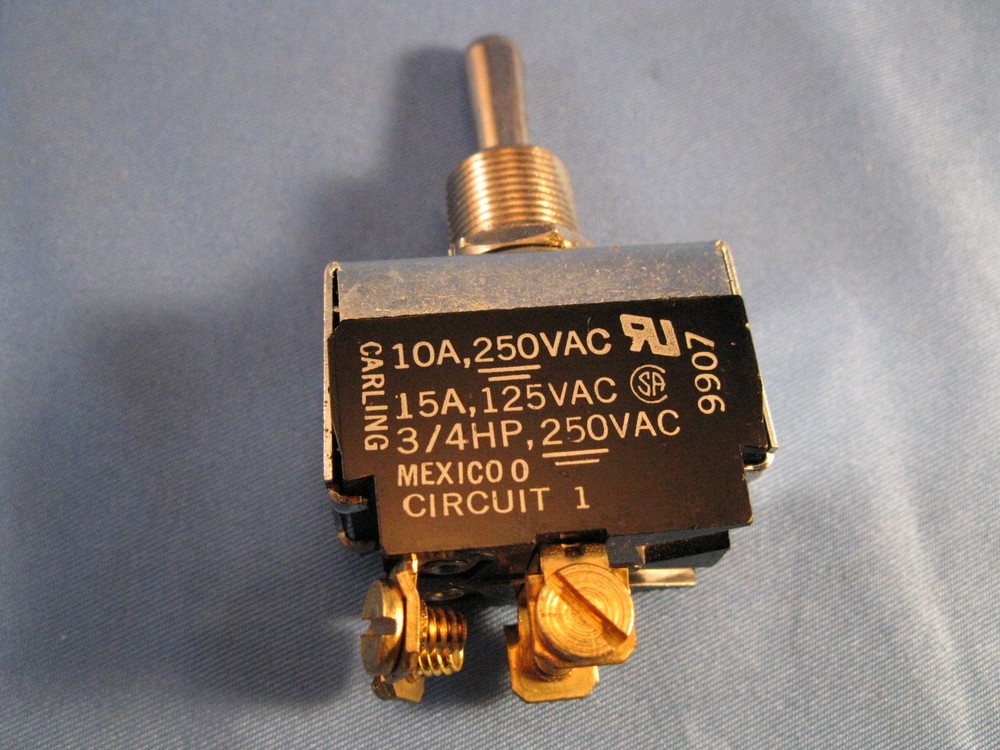 Carling Toggle Switch 6FA54-73XG new