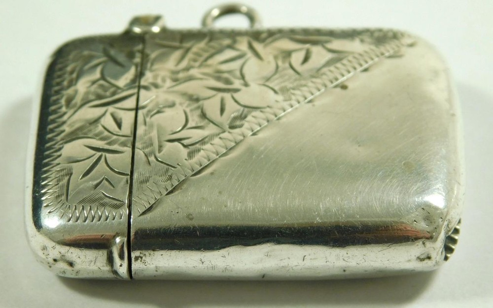 Antique Solid Sterling Silver Vesta Case Matchsafe 1910 Hallmark By Thomas Hayes