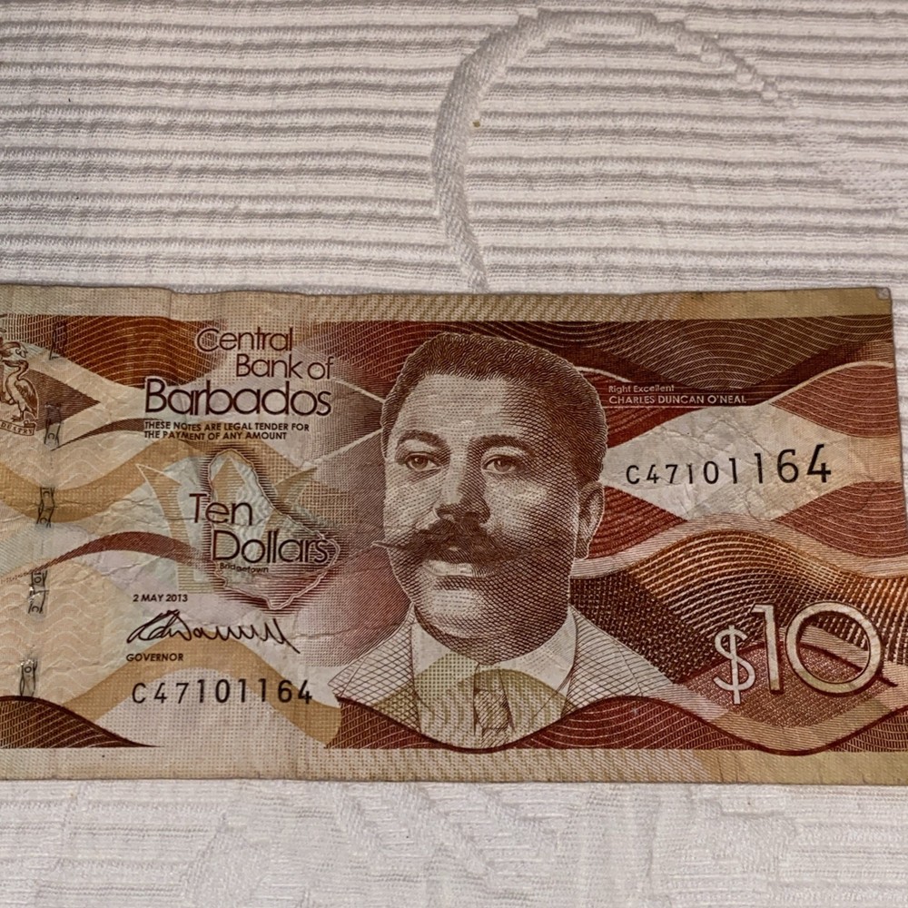BARBADOS 10 Dollars 2013 P-75a UNC