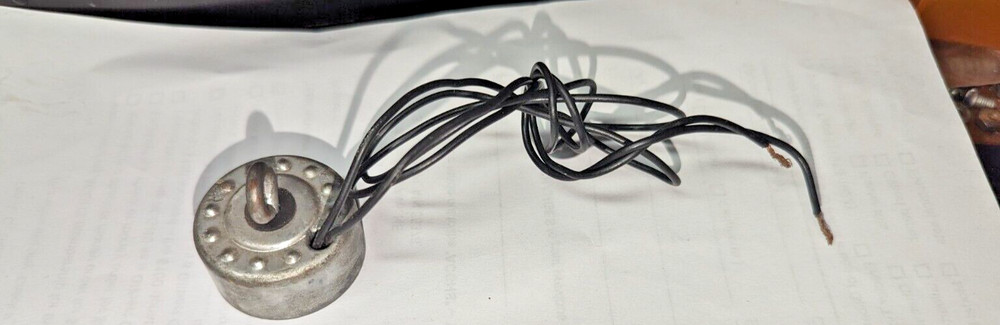 SILVER LATER WORKING MAGNET A.C. GILBERT ERECTOR OR RAILROAD SET USAGE