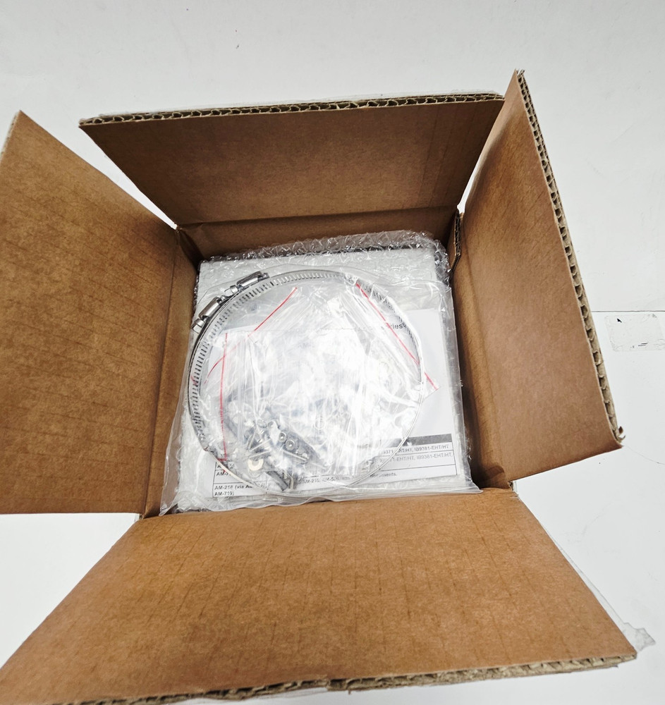 VIVOTEK AM-312_V03 Pole Mount Adapter NEW (Open Box)