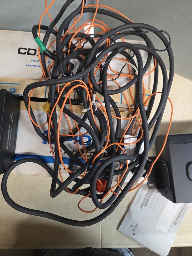 CDX-M12 Multi-CD player 12-Disc/ Compact Disc Magazine