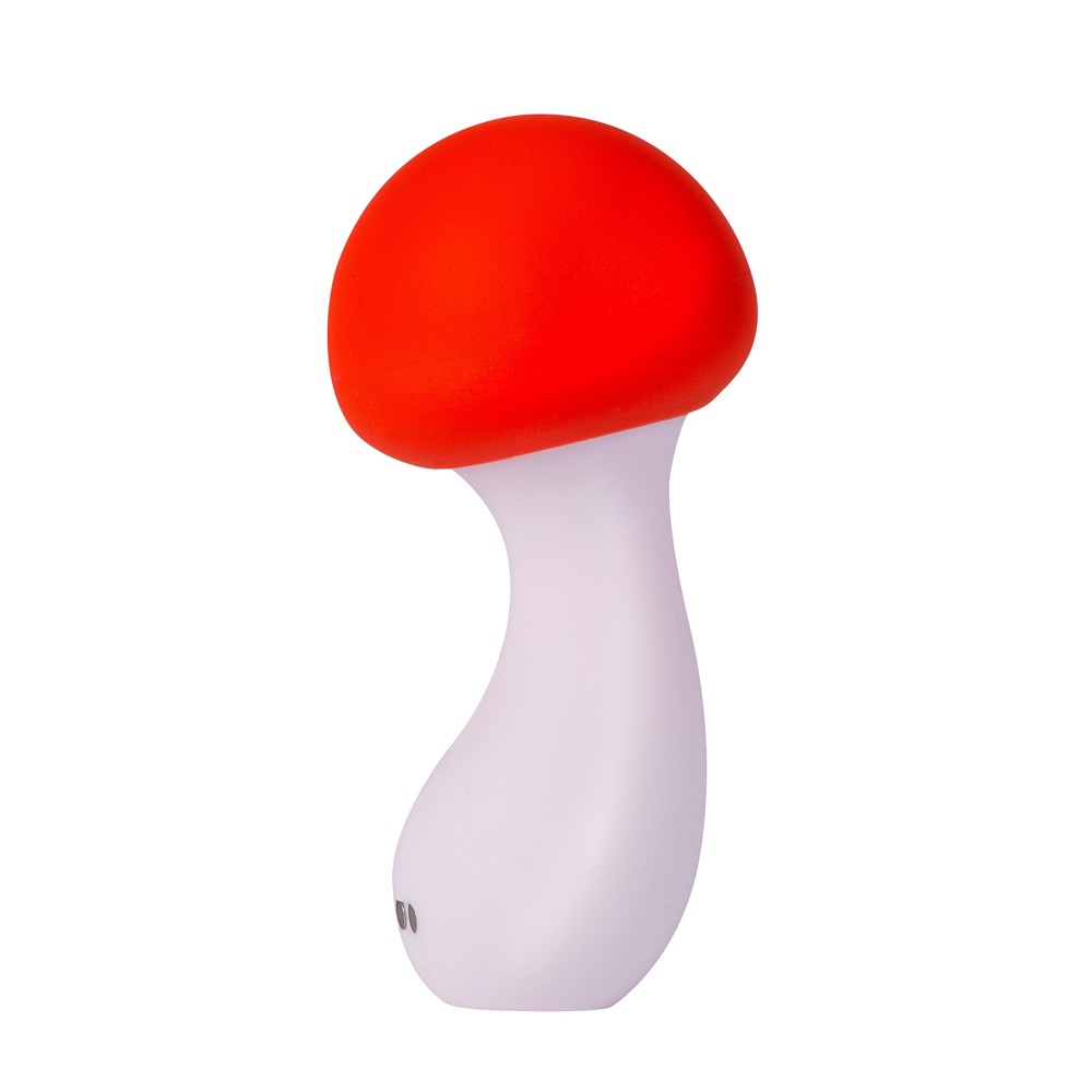 Maia Shroomie