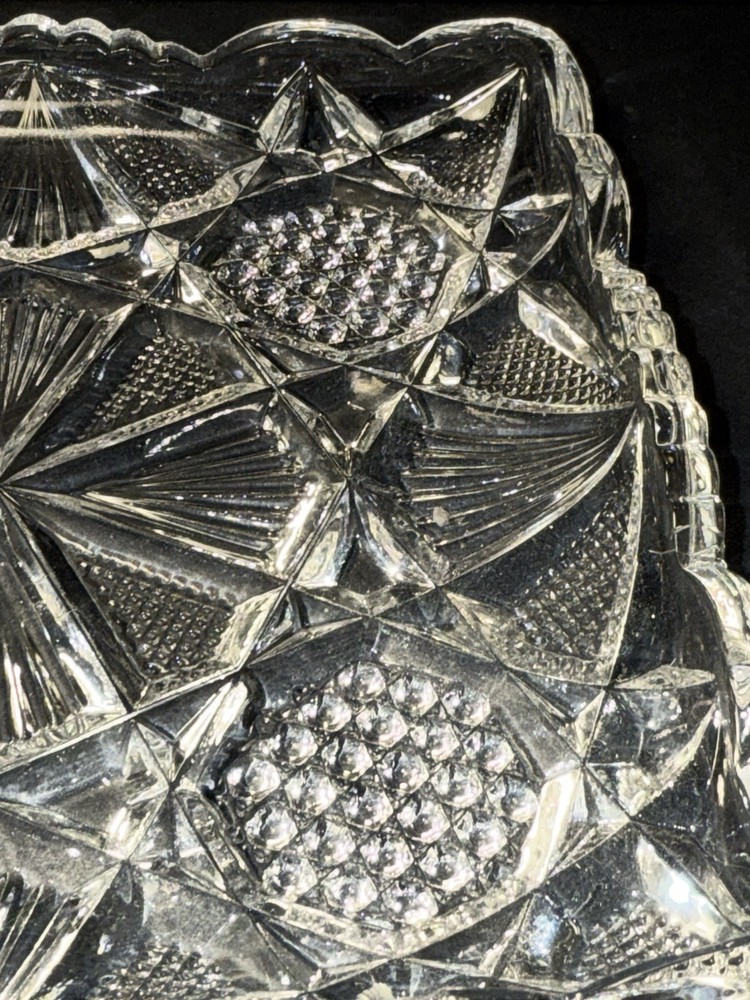 Ornate Glass Tray 7"