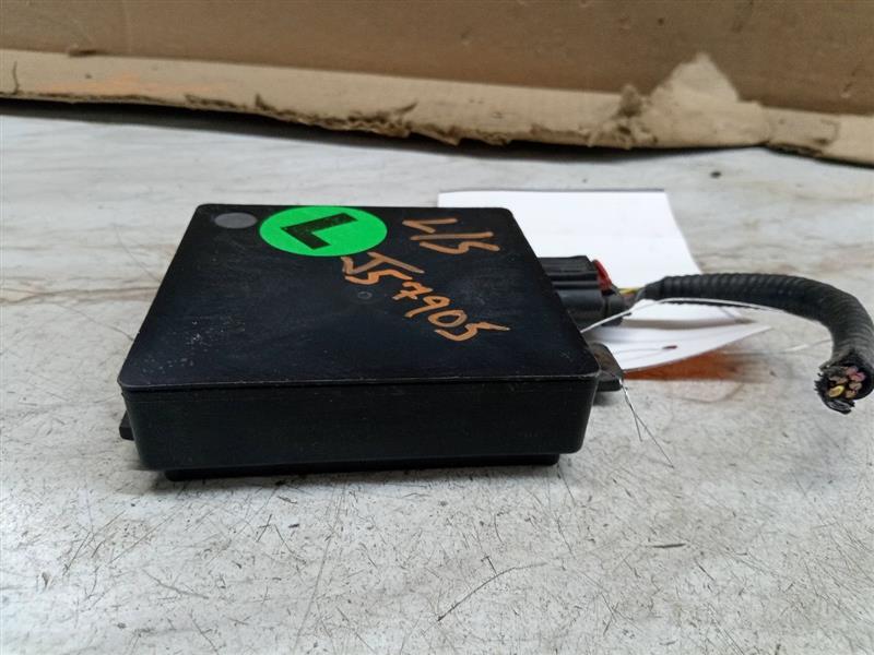 Used Blind Spot Detection System Warning Control Module fits: 2011 Lincoln Mkz D