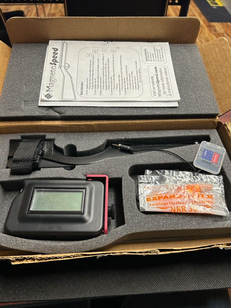 MAGNETOSPEED speed meter