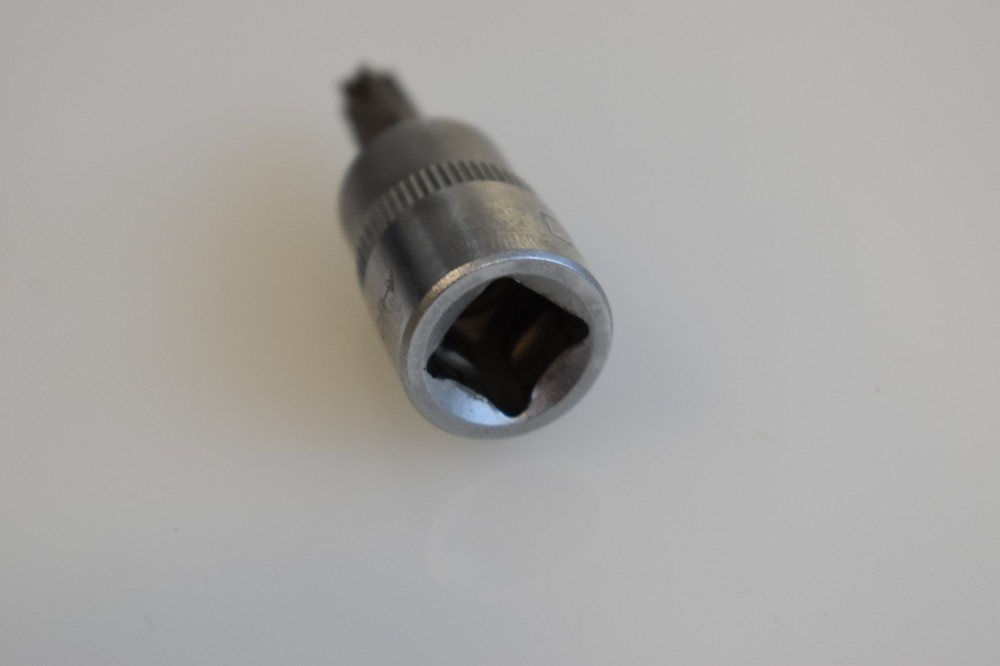 Cornwell Tools CBST40H2 T40H TORX Tamper Proof Bit Socket Driver 3/8" Drive