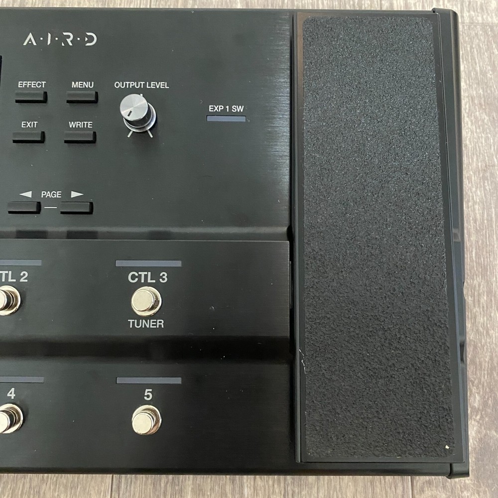 Boss GT-1000 Guitar Effects Processor Multi-Effects Pedal ※With / Adapter & Case