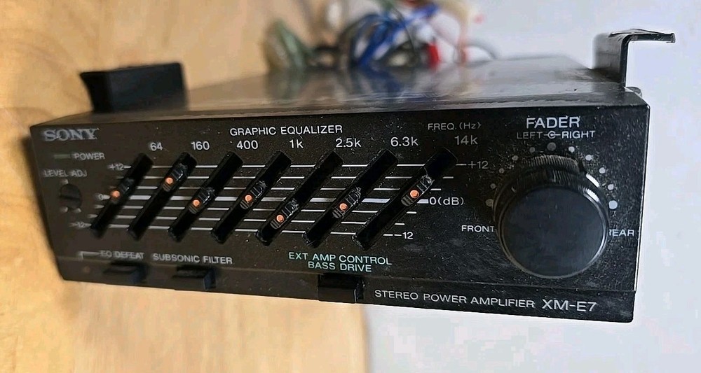 Sony XM-E7 Stereo Power Amplifier car amplifier works
