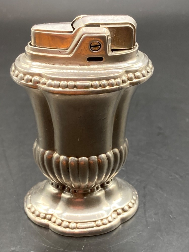 Vintage Ronson “Mayfair” Table Lighter