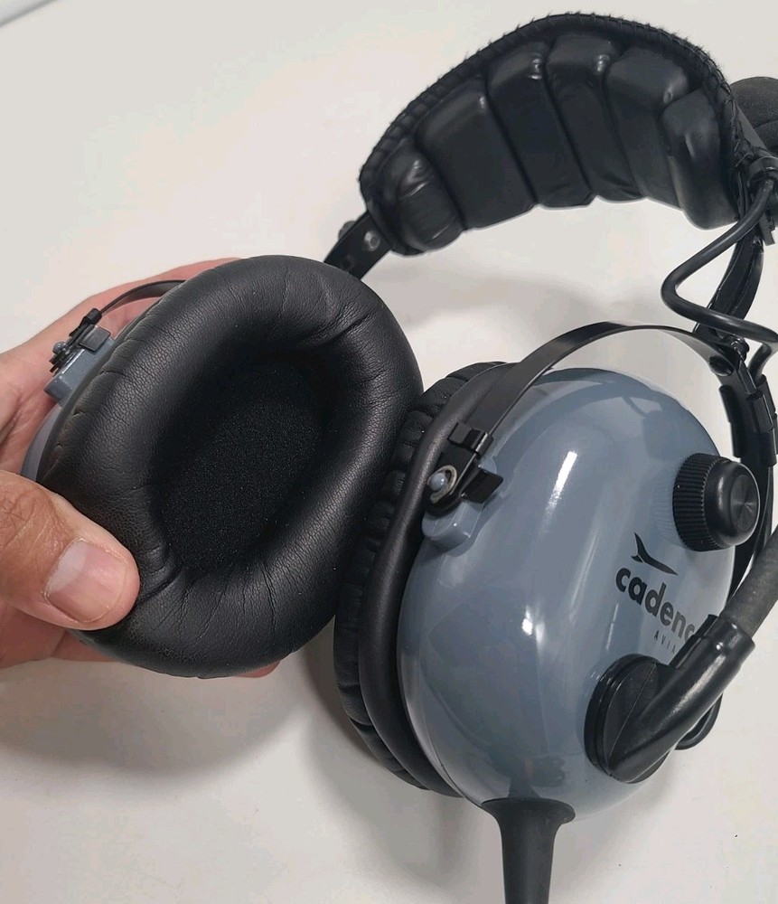 Cadence Aviation Wired Headset W/ Zip Case