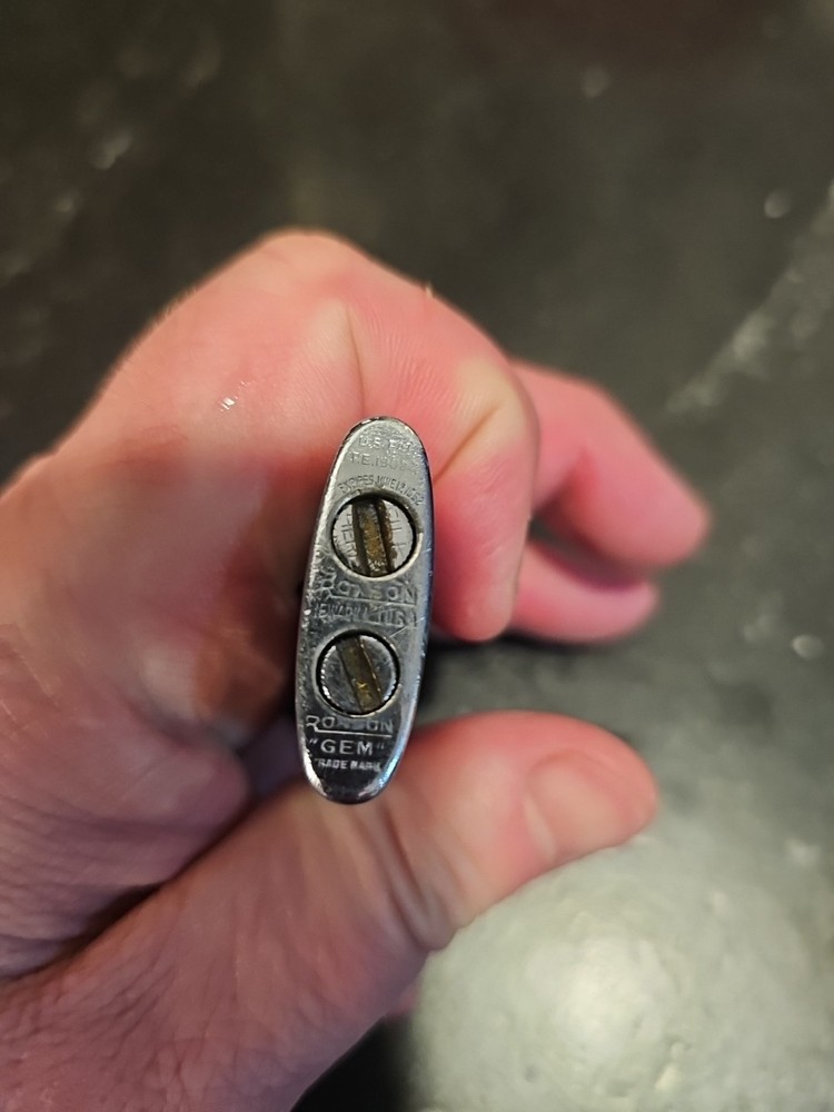Vintage Ronson Gem Tortishell Pocket Lighter