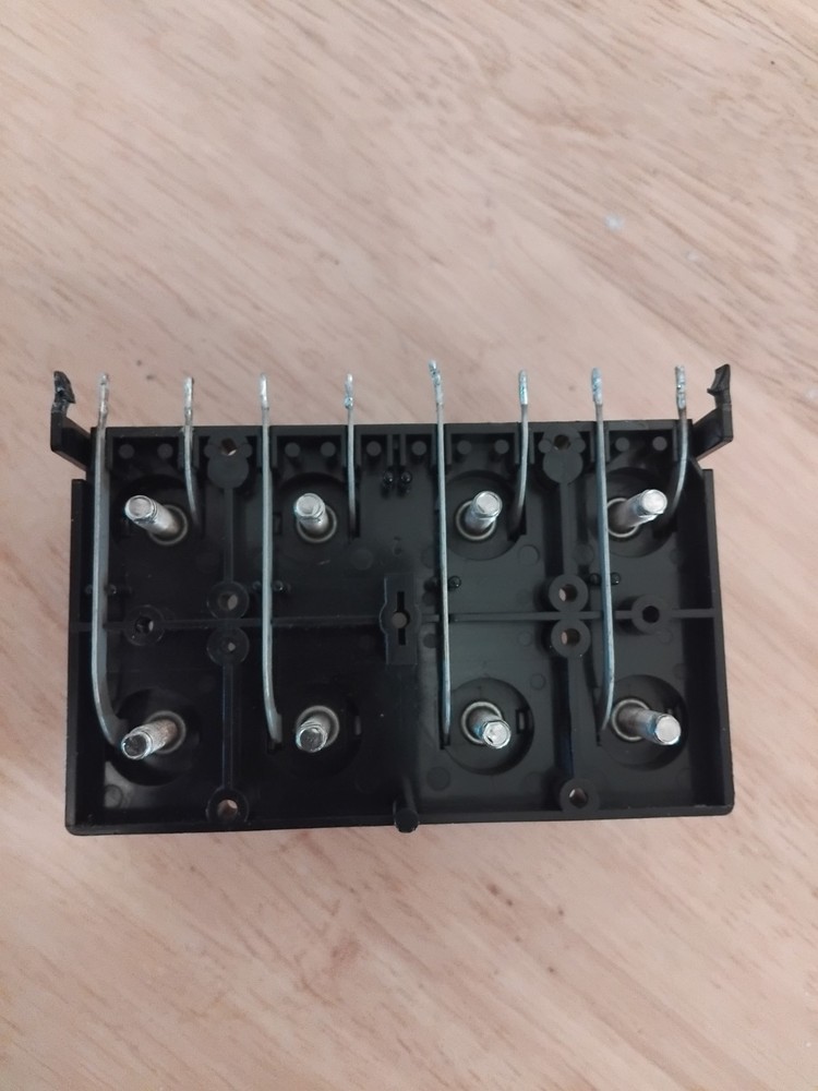 Speakers Connectors For Amplifier