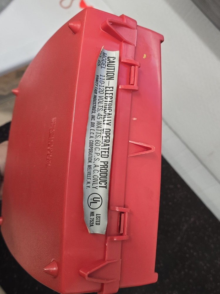 Vintage Vanity Fair VF - 2 SPEED SOLID STATE Portable Record Player