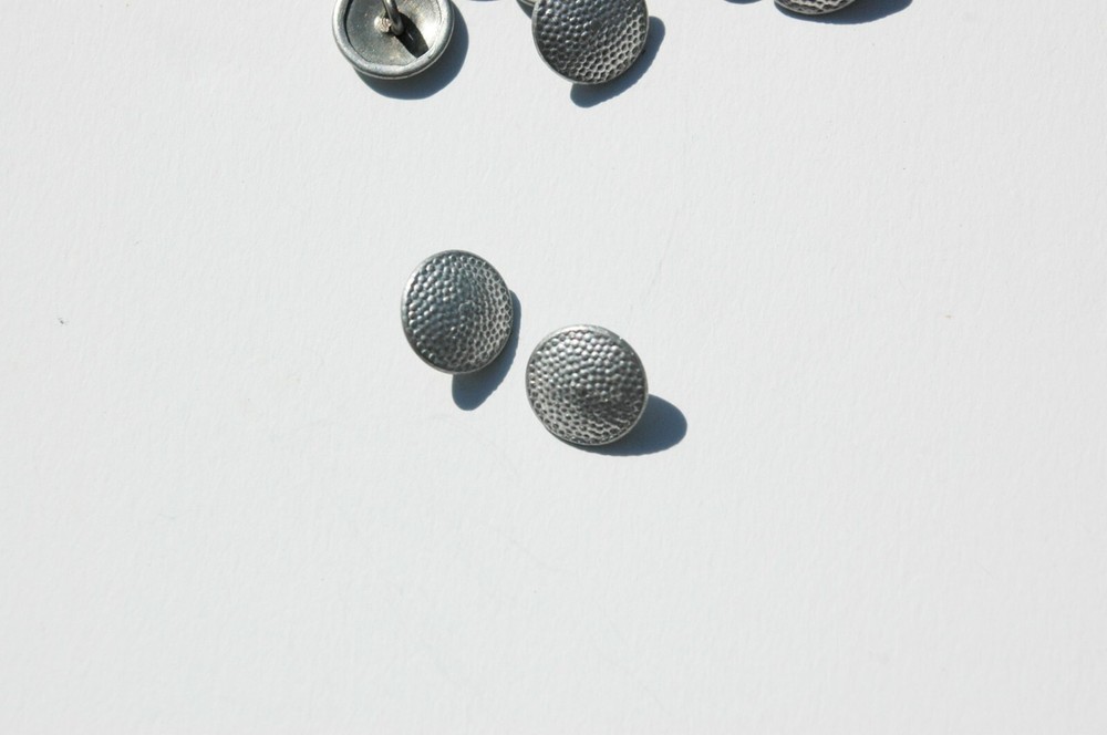 German Original WWII M43 and Visor Cap buttons