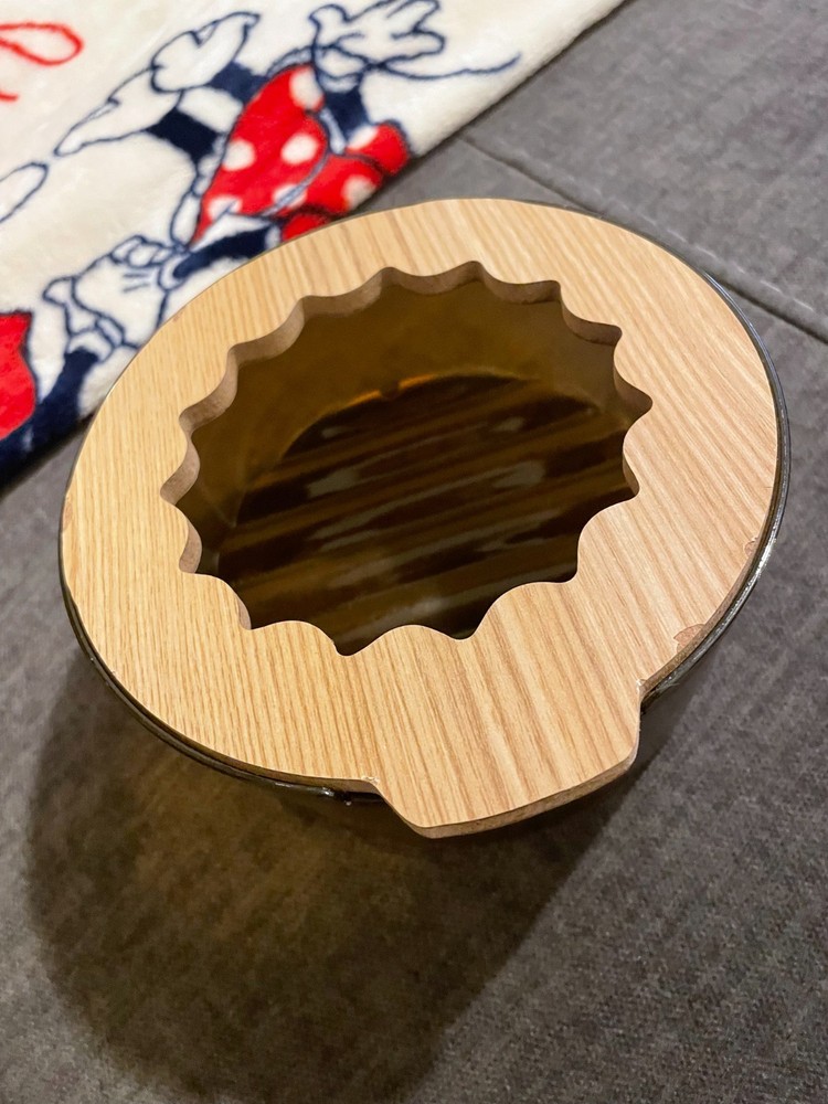 hamster sand bath, box shaped, red comes with sifter