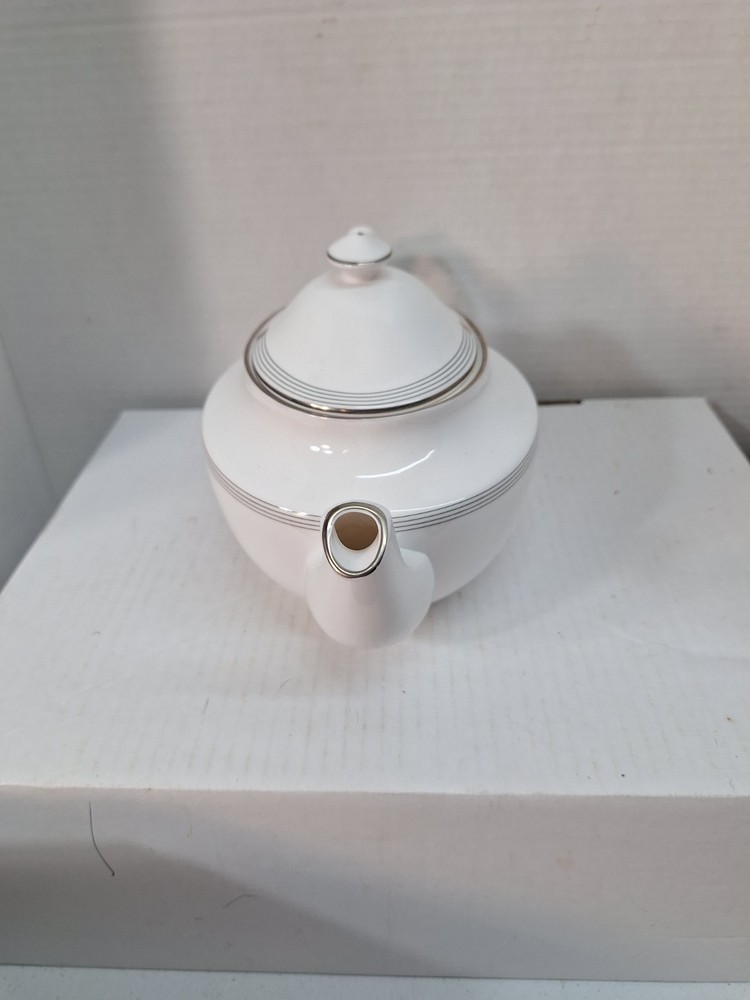 Vtg Spode Teapot Opera Platinum