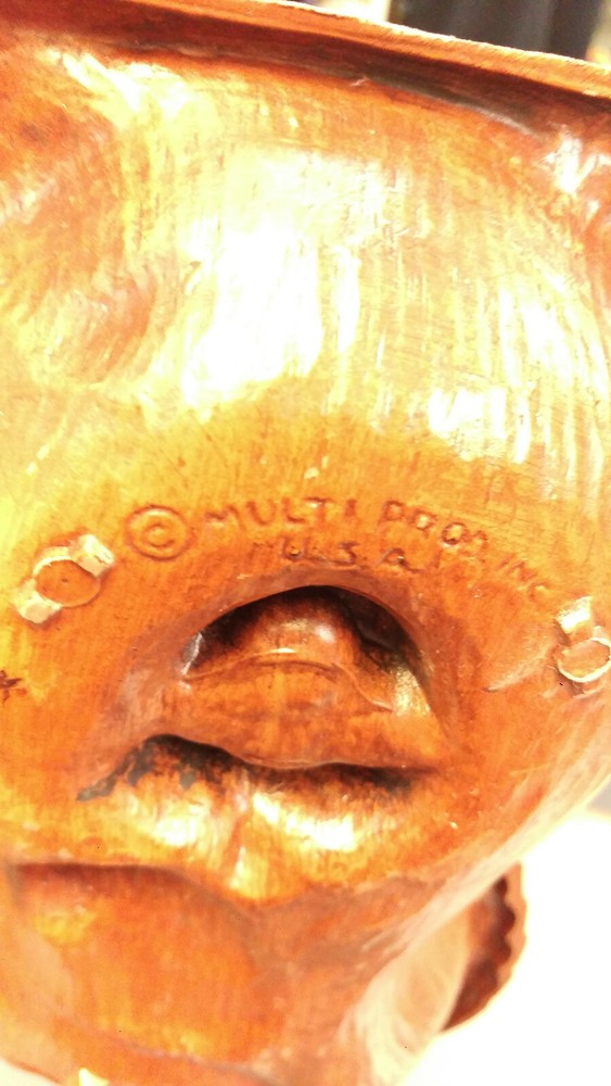 Squirrel Nut Bowl w/ Nutcracker & 2 picks, Multi Prod USA cute home decor item