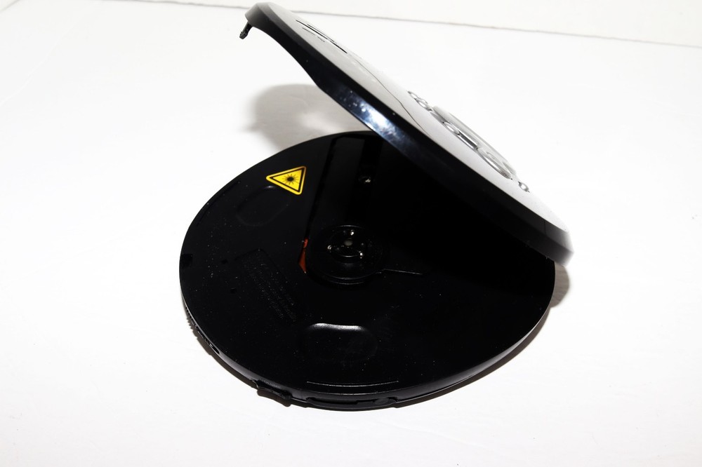 Jensen CD60 Portable CD Player - Silver/Black