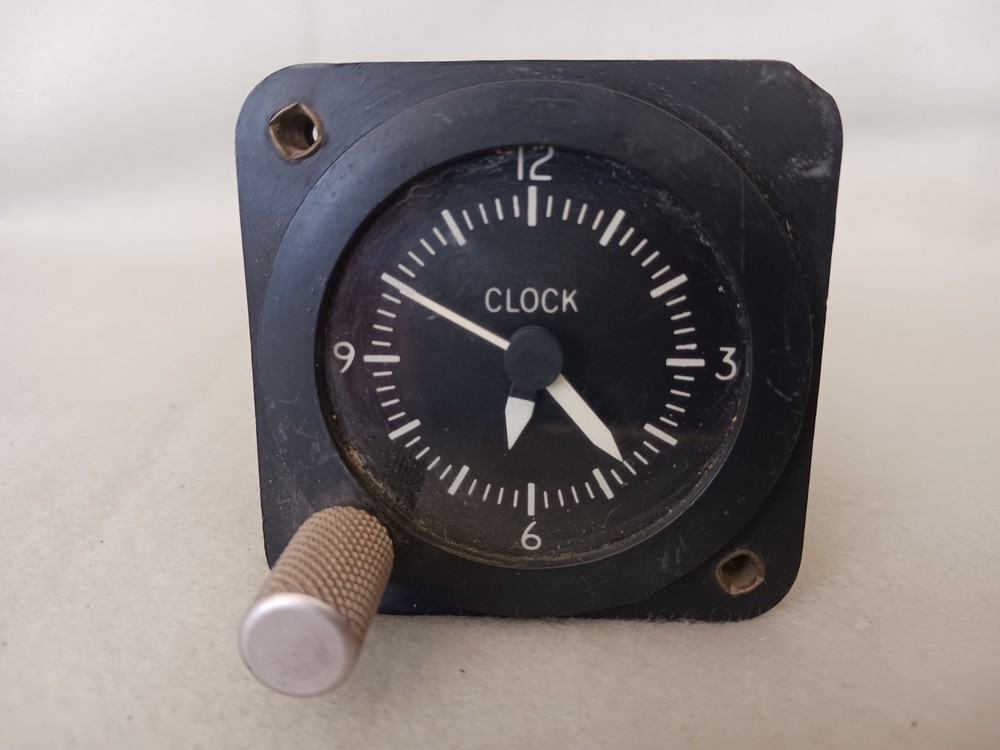 Cessna Clock Indicator C664508-0102