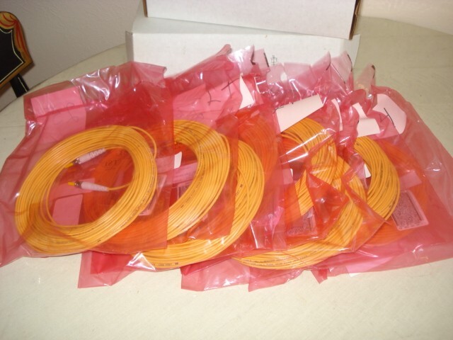 Simplex fiber optic cables