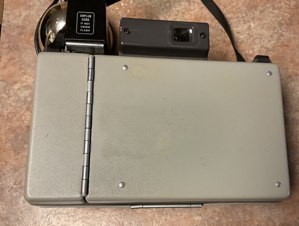 Polaroid Land Camera Automatic 210 With Flash UNTESTED - Sold As Is