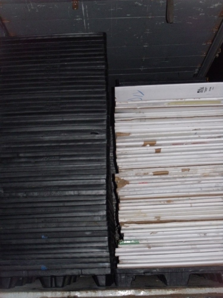 1 Triwall Reusable Bulk Inventory Garage Storage Unit Pallet Shipping Container