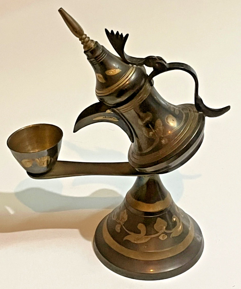 Vintage 8" Brass Middle Eastern Dallah Coffee Pot