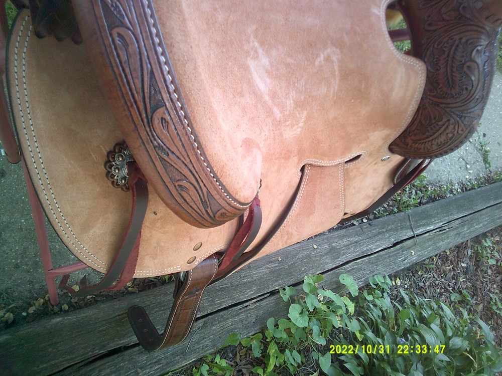 15 inch roping saddle No Name