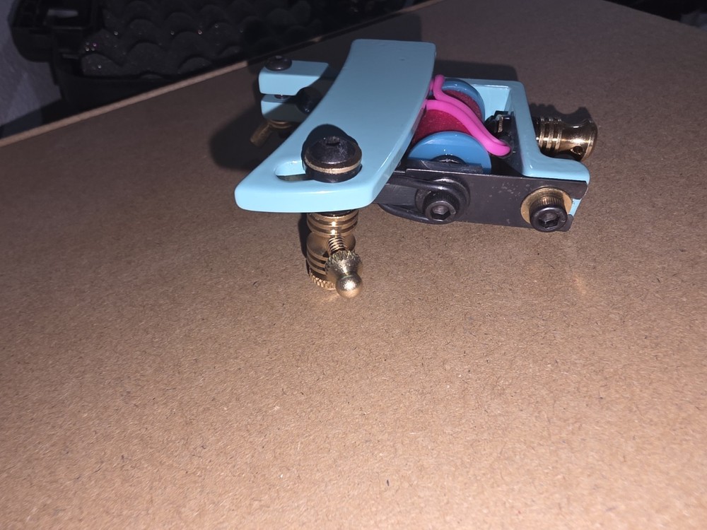 Rebellious Precision Irons tattoo machine