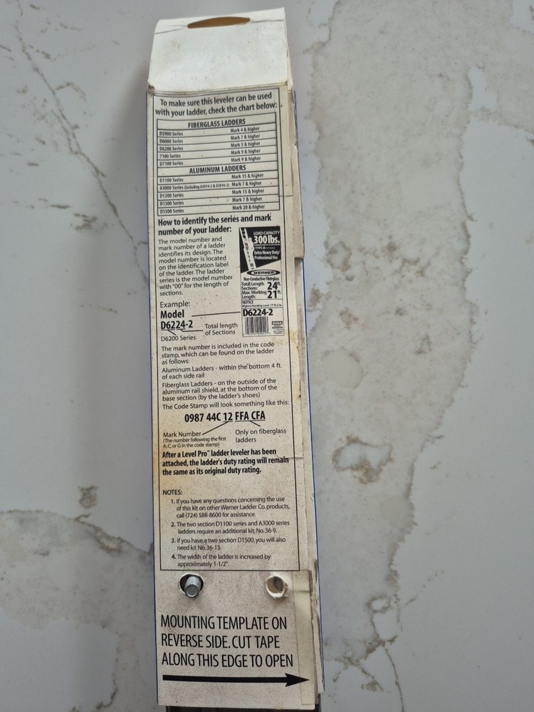 Werner PK40-1 Ladder Leveler - Level Pro - with Push Button Release - USA - NEW