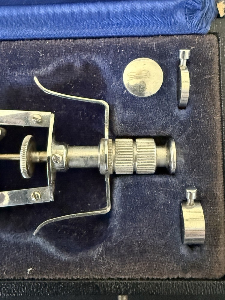 Vintage Riester Schiotz Tonometer for Optometry, in Case